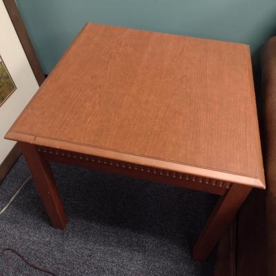 Pair of Wood Finish End Tables (No Contents)