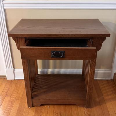Wooden Nightstand w/ Slatted Sides (LR-DZ)