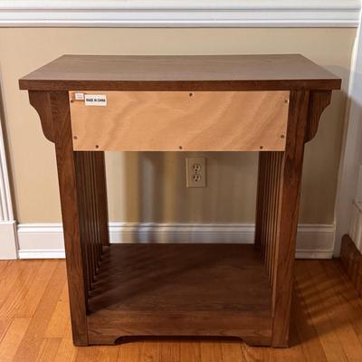 Wooden Nightstand w/ Slatted Sides (LR-DZ)