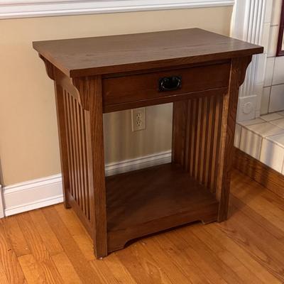 Wooden Nightstand w/ Slatted Sides (LR-DZ)