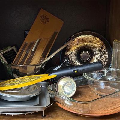 Lot 8: Mikasa Dishes, Kitchen Selection & More