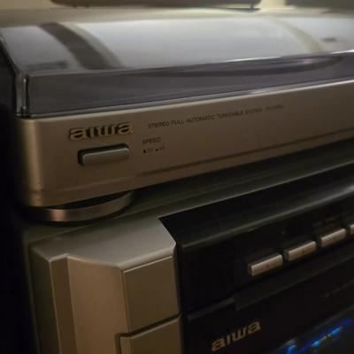 AIWA CX-ZL500 5 Disc CD Sound system W/ PX-E860 Record Player Remote Speakers