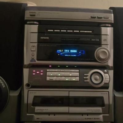 AIWA CX-ZL500 5 Disc CD Sound system W/ PX-E860 Record Player Remote Speakers