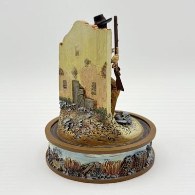 LOT 1L: Franklin Mint John Wayne Limited Edition Sculptures w/ Glass Cloches