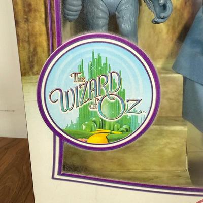 LOT 1A: 2007 Mattel Pink Label Wizard of Oz Guard & Winged Monkey Barbie Collector Set NRFB