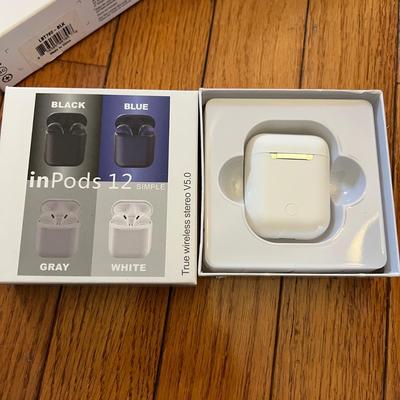 Earbud Headphones Lot - LG TonePro, InPods 12, Blackberry, Samsung