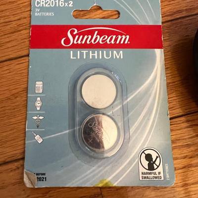 Mixed Electronics Lot - Amazon Echo, 3 Patriots Power Cell Batteries, Slender Tone