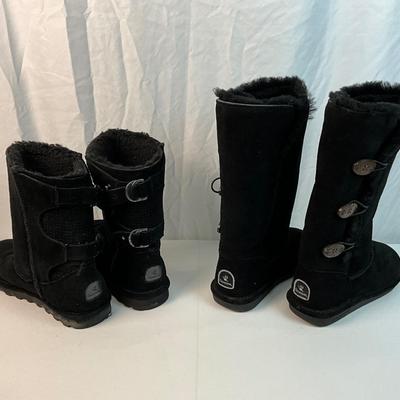 Lot B 162 Bearpaw Winter Boots