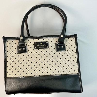 Lot D 170 NWT Kate Spade Black and Beige Handbag