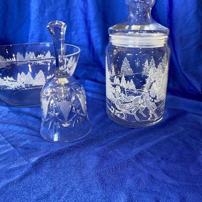 AVONS HOLIDAY LUMINARC WINTER SLEIGH RIDE GLASS AND SANTA SALT AND PEPPER SHAKERS