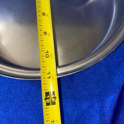 RETRO TIN BREAD BOX AND OTHER KITCHEN ITEMS