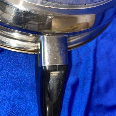 ORGREENIC FRYING PAN, PAMPERED CHEF MEASURING CUP, PYREX LIQUID MEASURER AND MORE