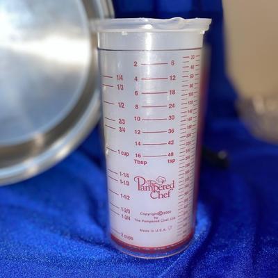 ORGREENIC FRYING PAN, PAMPERED CHEF MEASURING CUP, PYREX LIQUID MEASURER AND MORE