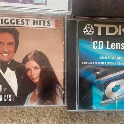 JOHNNY CASH, ELVIS PRESLEY, CONWAY TWITTY, CHARLIE PRIDE & MORE ON CD'S