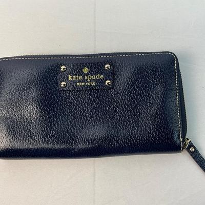 Lot D 177 NWT Kate Spade Neda Wellesley Wallet