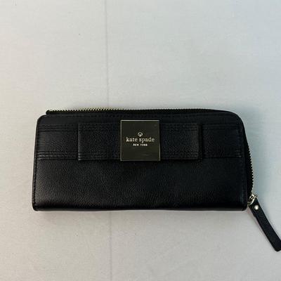 Lot D 178 NWT Kate Spade Niska Primrose Hill Wallet