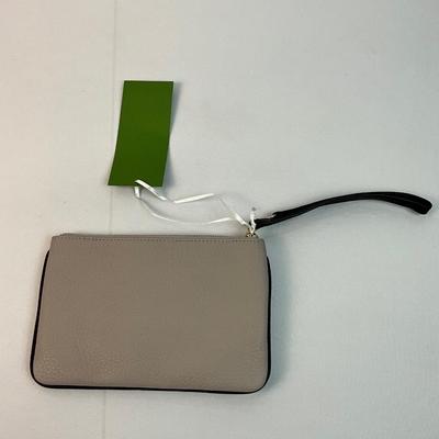Lot D 181 NWT Kate Spade Pebbled Leather Tinie Chester Street Wristlet Wallet