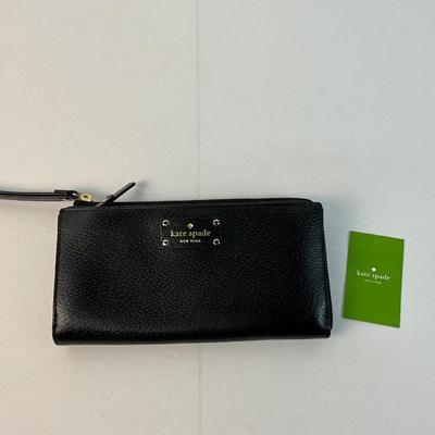 Lot D 189 NWT Kate Spade Layton Wellesley Black Leather Wallet