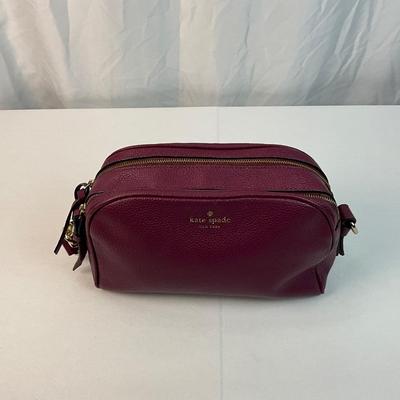 Lot D 190 Kate Spade Perry Dome Saffrano Leather Crossbody