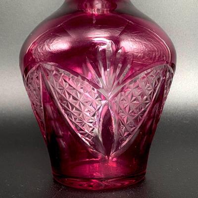 Set of 2 Beautiful Vintage Cranberry Vases