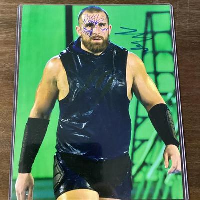 Mojo Rawley autograph