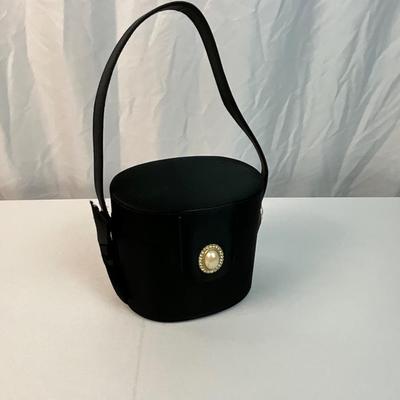 Lot D 196 Three Black Evening Clutches