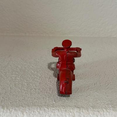 1930'S HUBLEY CAST IRON TOY MOTORCYCLE