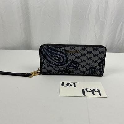 Lot D 199 Michael Kors Paisley Jet Set Wallet