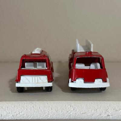 TOOTSIE TOY FIRE TRUCK AND CHEMICAL EXTINGUISHER TOYS