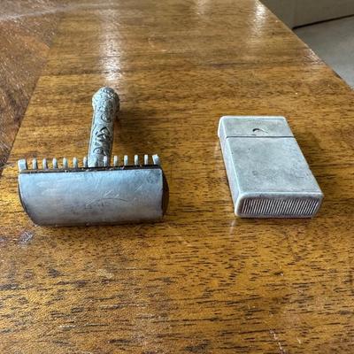 ANTIQUE GILLETTE POCKET EDITION SAFETY RAZOR IN VELVET LINED SILVER PLATED CASE