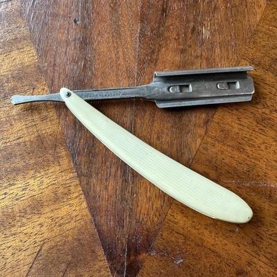 DURHAM DUPLEX STRAIGHT RAZOR WITH LEATHER STRAP