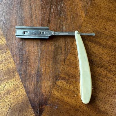 DURHAM DUPLEX STRAIGHT RAZOR WITH LEATHER STRAP