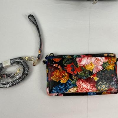 Lot D 204 NEW Lodi’s Floral Wristlet Leather Cars Holder Leather Shoulder Bag