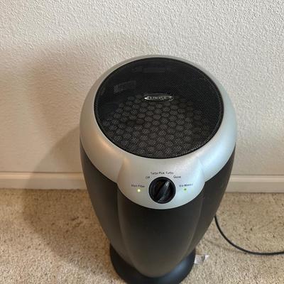 FILTROPUR PORTABLE ROOM AIR CLEANER