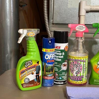 SCRUB BUCKET AND HOUSEHOLD CLEANING PRODUCTS