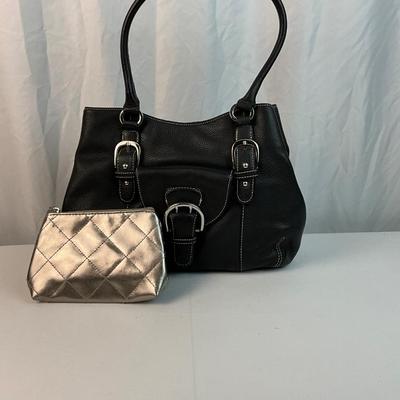 Lot E 226 NWT Tignanello Leather Shoulder Bag and Cosmetics Bag
