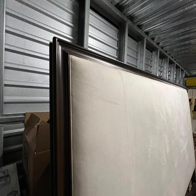 King Hickory Chair Brand Suzanne Kasler Collection ‘Candler’ Headboard, Footboard and Side Rails (1018CL-RG)