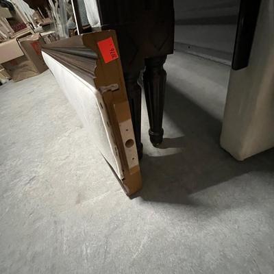 King Hickory Chair Brand Suzanne Kasler Collection ‘Candler’ Headboard, Footboard and Side Rails (1018CL-RG)