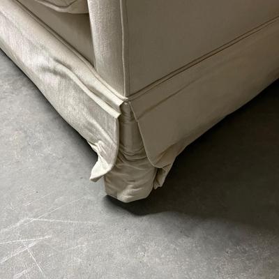 Custom High Back Banquet Sofa (1018B-RG)