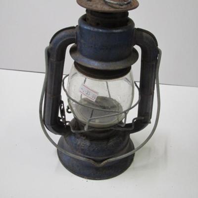 Vintage No. 50 Dietz Oil Lantern Approx 7 1/4" Tall