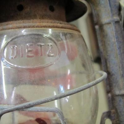 Vintage No. 50 Dietz Oil Lantern Approx 7 1/4" Tall