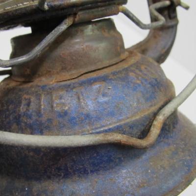 Vintage No. 50 Dietz Oil Lantern Approx 7 1/4" Tall