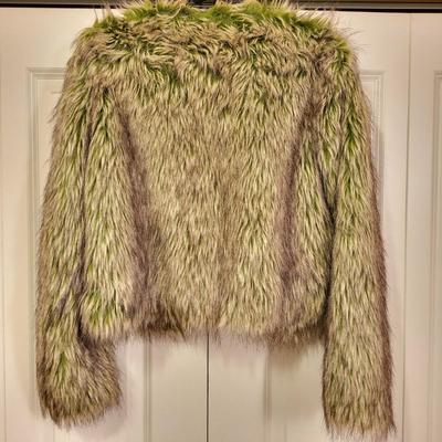 Forever 21 Boutique XXI Green Fuzzy Coat Size Medium
