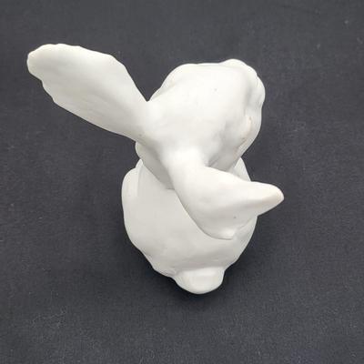Pair, White Bisque Kaiser Bunnies Unpainted
