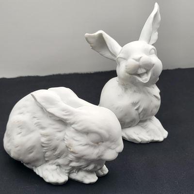 Pair, White Bisque Kaiser Bunnies Unpainted