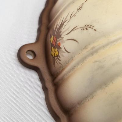 M.I. Hummel Goebel Porcelain Baking Molds Wall Hangers 1989