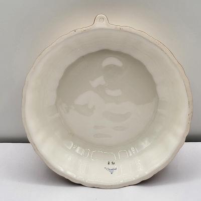 M.I. Hummel Goebel Porcelain Baking Molds Wall Hangers 1989