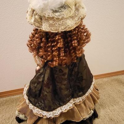 The Broadway Collection Porcelain Doll COA & Numbered 203/2400