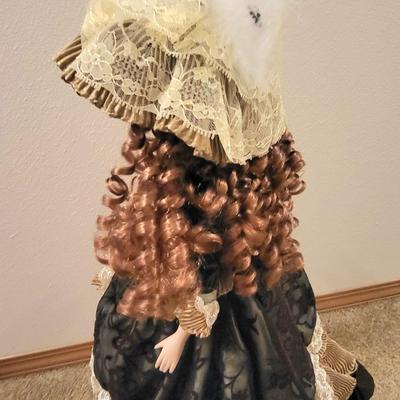 The Broadway Collection Porcelain Doll COA & Numbered 203/2400