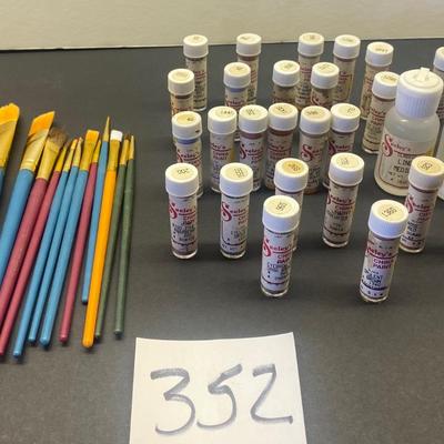 Seeley’s China Paint and Brushes